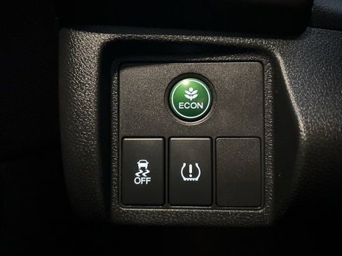 Used 2019 Honda HR-V Sport image 17