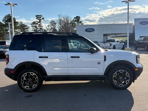New 2026 Ford Bronco Sport Outer Banks w/ Outer Banks Tech Package+ AWD/4WD image 6