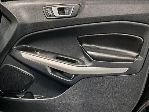 Used 2022 Ford EcoSport Titanium w/ Interior Protection Package image 27