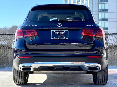 Certified 2022 Mercedes-Benz GLC 300 4MATIC image 7