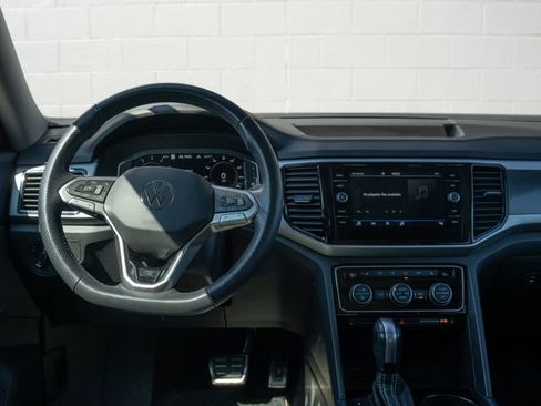 Used 2023 Volkswagen Atlas SEL Premium image 23