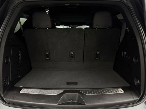 Used 2023 Chevrolet Tahoe Z71 w/ Luxury Package image 26