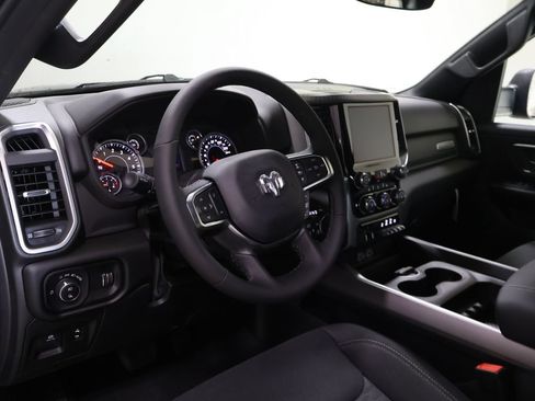 New 2026 RAM 1500 4x4 Crew Cab image 18