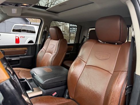 Used 2014 RAM 1500 Laramie Longhorn w/ Convenience Group image 44