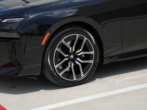 Used 2024 BMW 740i RWD image 32