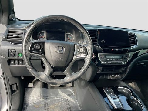 Used 2020 Honda Passport Touring image 21