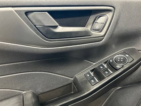 Used 2025 Ford Escape Active AWD/4WD image 23