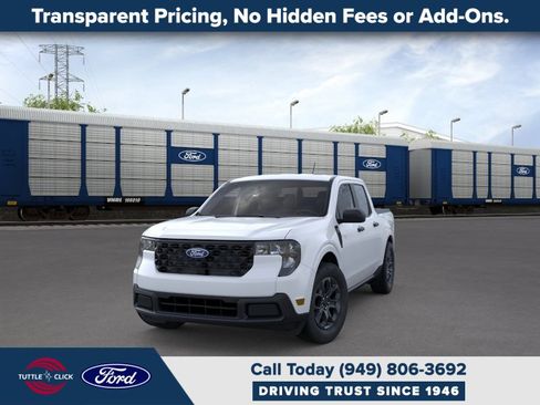 New 2026 Ford Maverick XLT FWD image 2