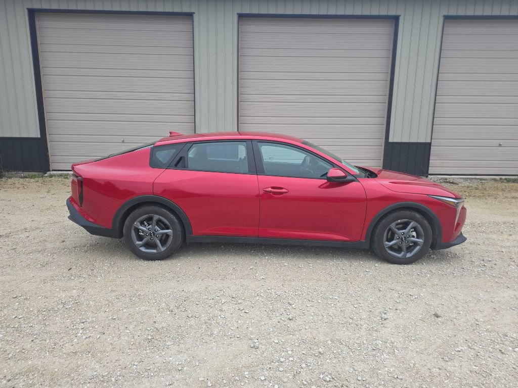 Used 2025 Kia K4 FWD image 5