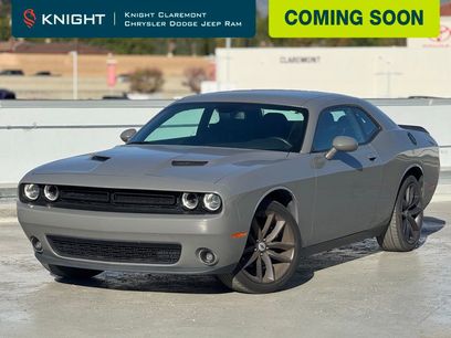 Used 2019 Dodge Challenger SXT w/ Blacktop Package