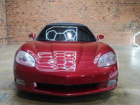 Used 2007 Chevrolet Corvette Coupe w/ Preferred Equipment Group RWD image 5