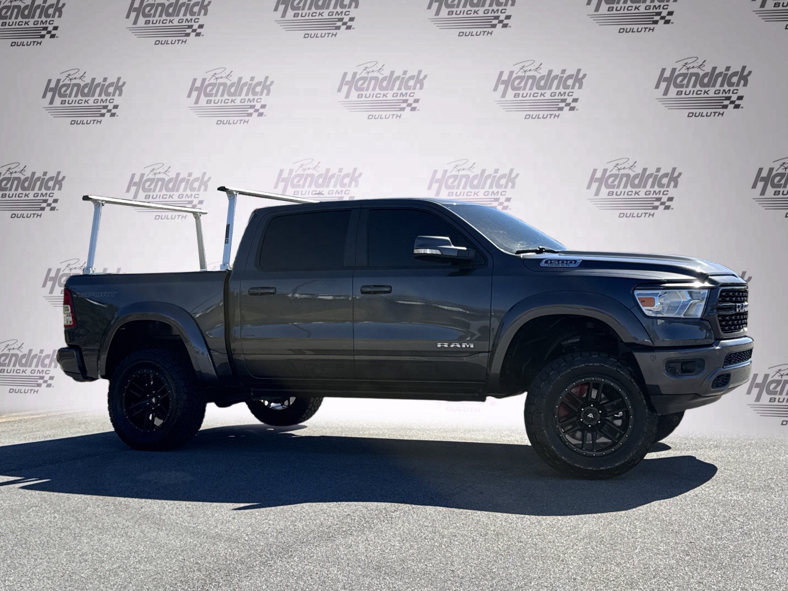 Used 2022 RAM 1500 Big Horn AWD/4WD image 2