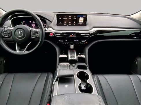 Used 2023 Acura MDX SH-AWD image 12