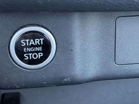 Certified 2023 Nissan Rogue SV image 19