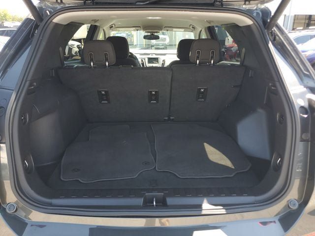 Used 2019 Chevrolet Equinox LT FWD image 10