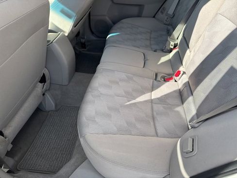 Used 2010 Subaru Forester 2.5X Premium w/ Popular Equipment Group 1A image 12