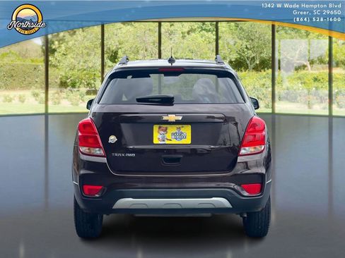 Used 2021 Chevrolet Trax LT image 21