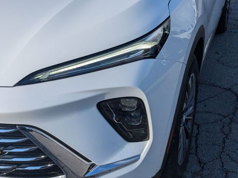 Used 2024 Buick Envision Preferred image 12