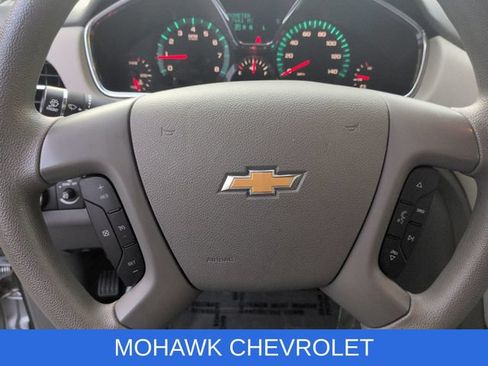 Used 2017 Chevrolet Traverse LS FWD image 11
