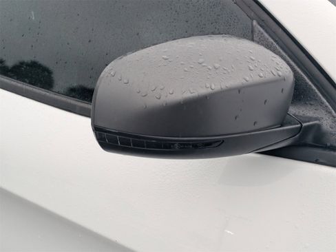 Used 2020 Jeep Cherokee Trailhawk w/ Cold Weather Group image 10