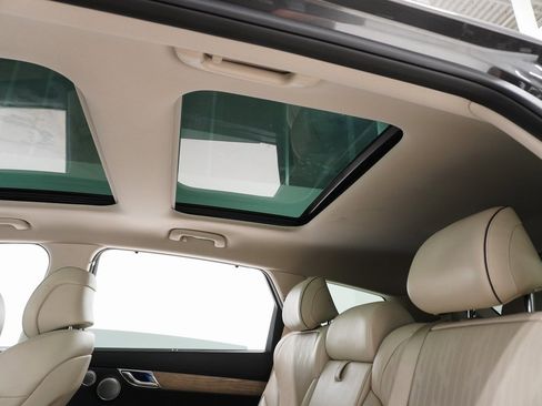 Used 2024 Genesis GV80 3.5T w/ Advanced Package image 18