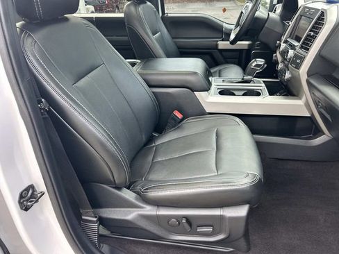 Used 2019 Ford F150 Lariat w/ Equipment Group 502A Luxury AWD/4WD image 27