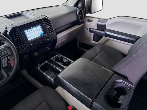 Used 2017 Ford F150 XL w/ Equipment Group 101A Mid AWD/4WD image 25