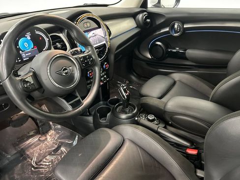 Certified 2024 MINI Cooper S w/ Signature Upholstery Package FWD image 10