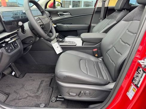 New 2026 Kia Sportage SX FWD image 19