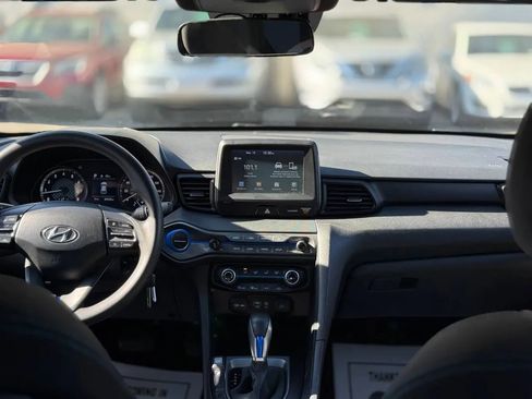 Used 2019 Hyundai Veloster 2.0 image 23