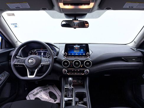 Used 2025 Nissan Sentra SV image 23