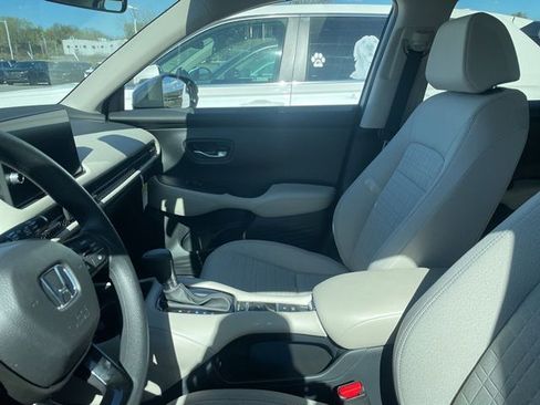 Certified 2026 Honda HR-V LX image 5