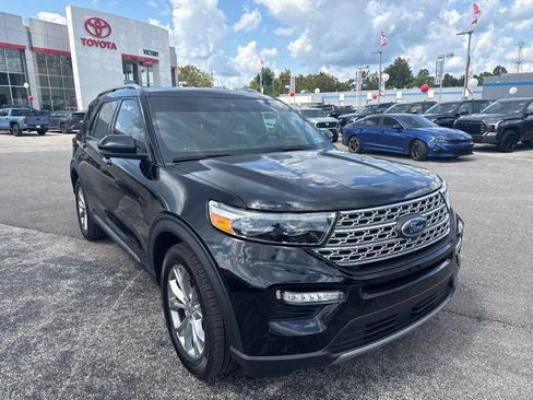 Used 2020 Ford Explorer Limited AWD/4WD image 3