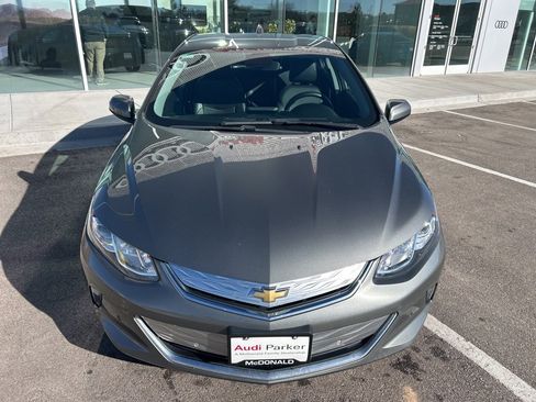 Used 2016 Chevrolet Volt Premier w/ Driver Confidence Package image 10