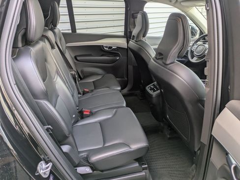 Used 2023 Volvo XC90 B5 Core w/ Climate Package image 34