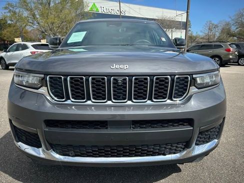 Used 2024 Jeep Grand Cherokee L Limited w/ Luxury Tech Group II image 3