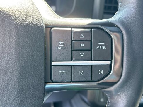 Used 2025 Ford F250 Platinum AWD/4WD image 32