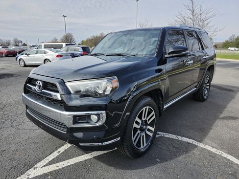 Used 2018 Toyota 4Runner Limited image 14