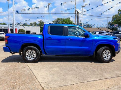 Used 2024 Nissan Frontier SV RWD image 21