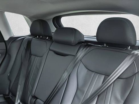 New 2026 Audi Q3 quattro 2.0T AWD/4WD image 22