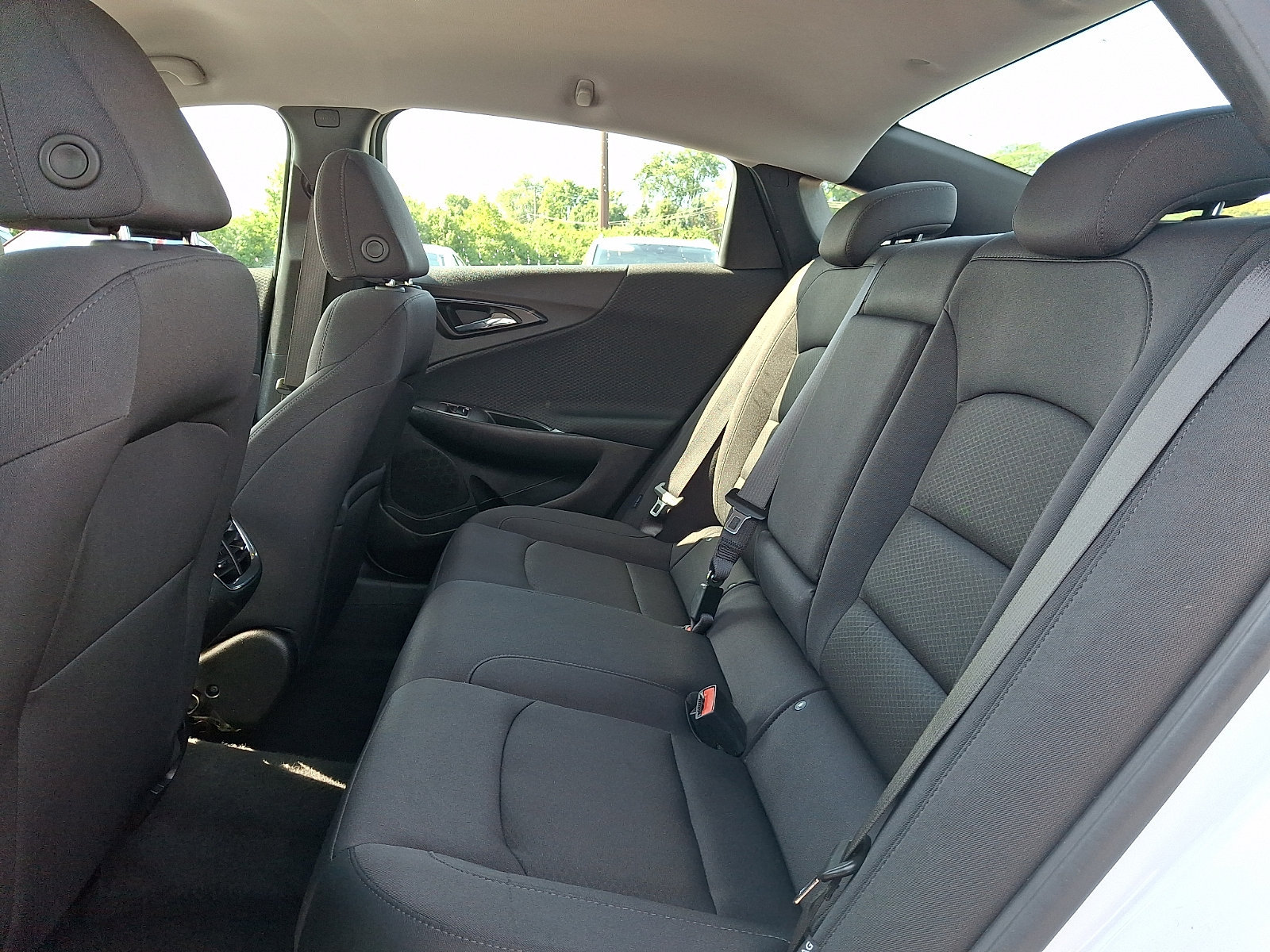 Used 2025 Chevrolet Malibu LT FWD image 10