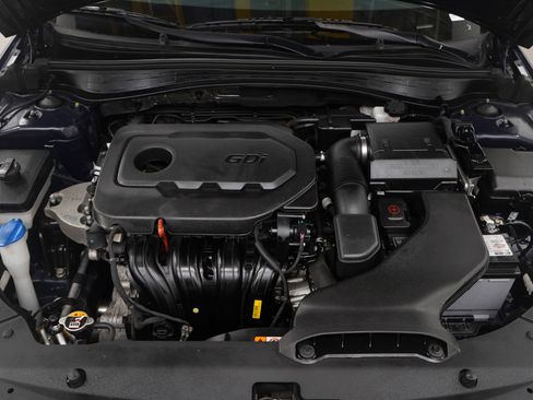 Used 2020 Kia Optima LX image 29