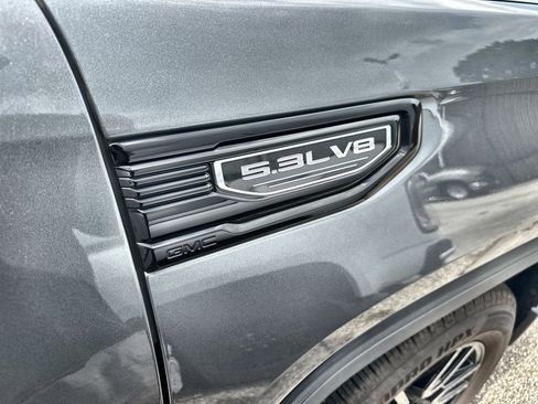 Used 2021 GMC Sierra 1500 Elevation RWD image 12