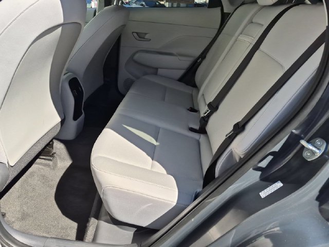 Used 2024 Hyundai Kona SEL FWD image 15