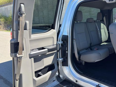 Used 2018 Ford F150 XLT w/ XTR Package image 26