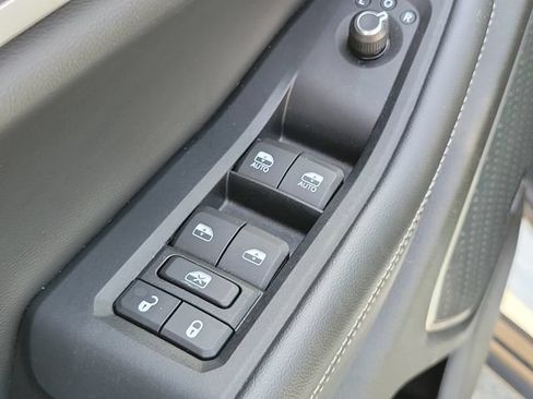 Used 2022 Jeep Grand Cherokee Limited 4xe w/ Luxury Tech Group II AWD/4WD image 20