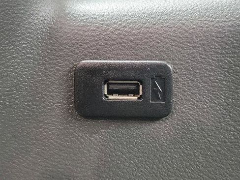 Used 2024 Ford Transit 350 XLT image 15