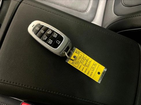 Used 2024 Hyundai Tucson Limited image 11