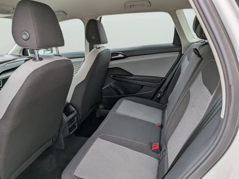 Certified 2023 Volkswagen Taos S FWD image 14