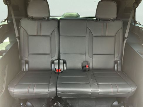 Used 2022 Chevrolet Tahoe RST w/ Luxury Package RWD image 21